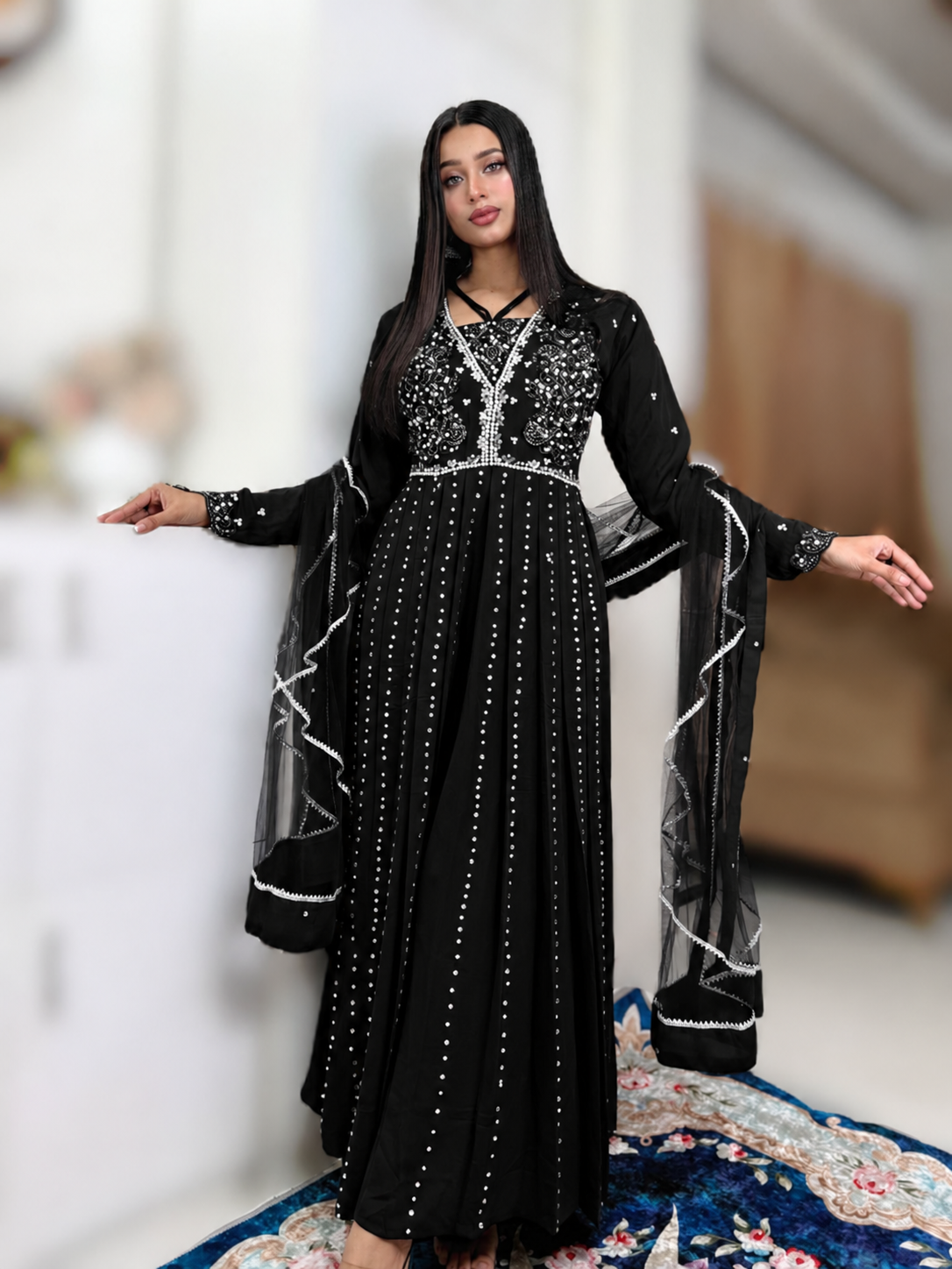 Pori gown Black
