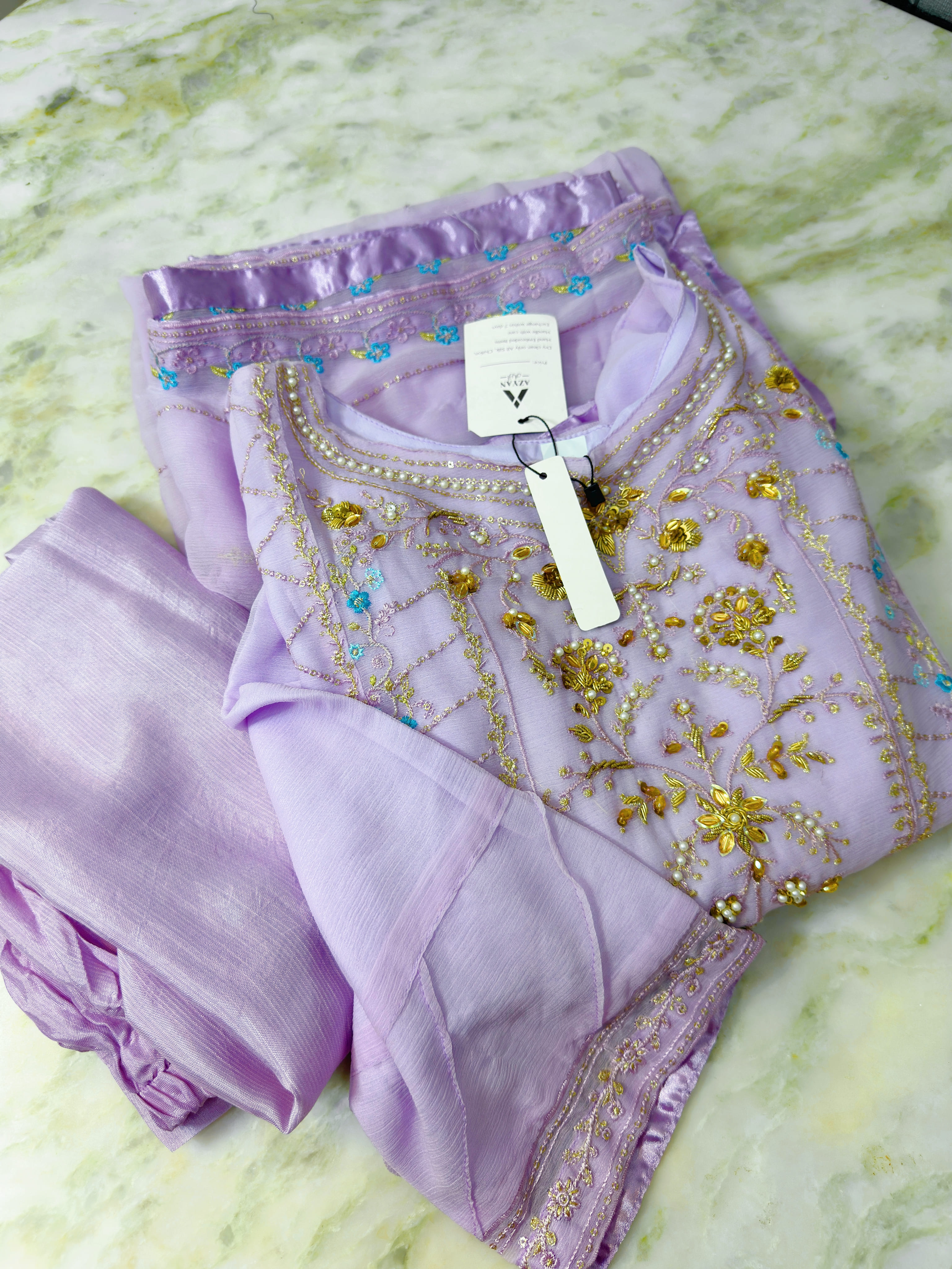 Azyan Lavender